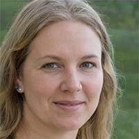 susan parker headshot